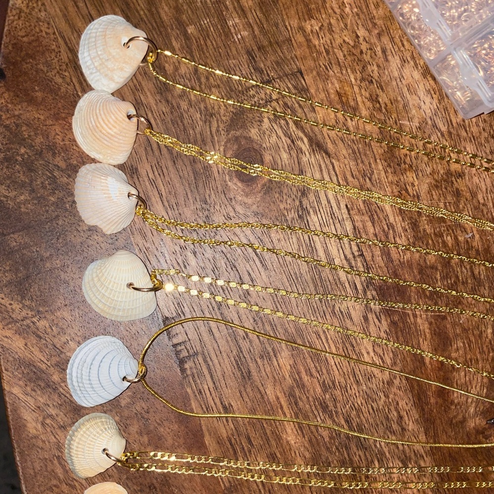 Shell Necklaces! - Picture 8 of 10